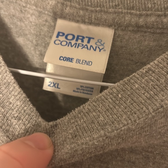 XXL Buffalo Wild Wings Shirt - Picture 2 of 3